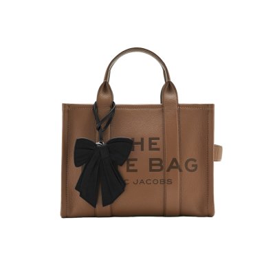 THE BOW BAG CHARM